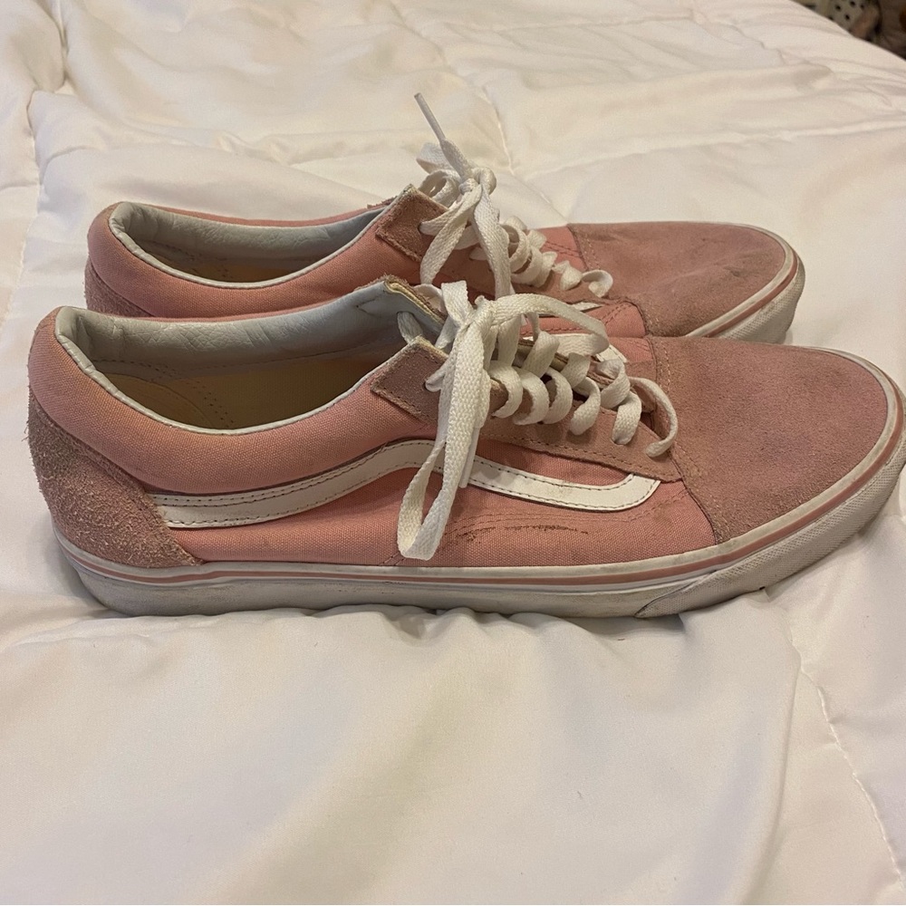 Pink Vans Old Skool - Size 11.5